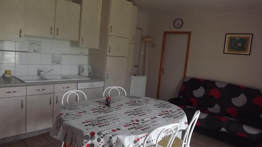 Chambres D'Hotes- Le Pre Aux Anes Albon Экстерьер фото