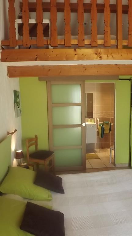 Chambres D'Hotes- Le Pre Aux Anes Albon Экстерьер фото